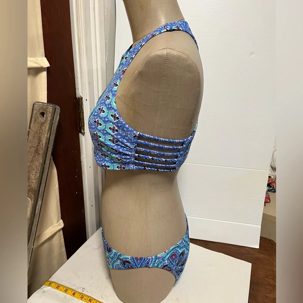 Holllister size large bikini
